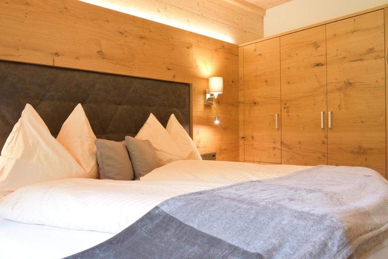 Villa Alpin Holzgau Bagian luar foto